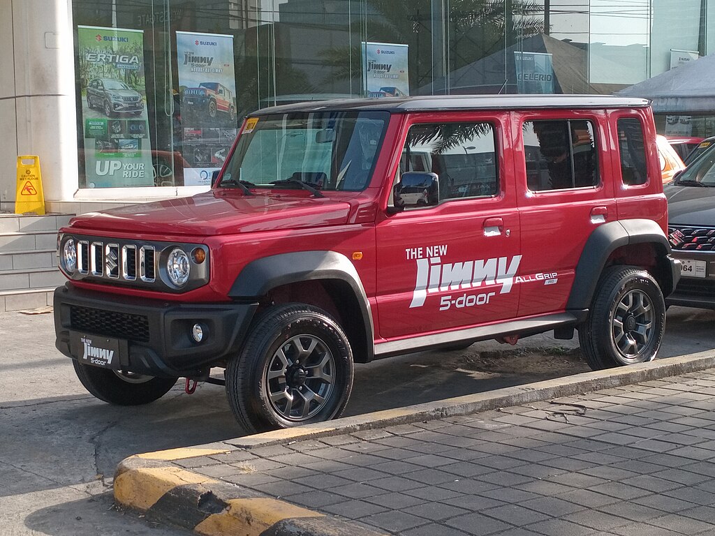 Suzuki_Jimny_1.5_GLX_5-Door_2024_(1).jpg